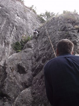 Kto chce byť prvý, nech slúži