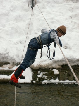 Patria chlapci do školy?
